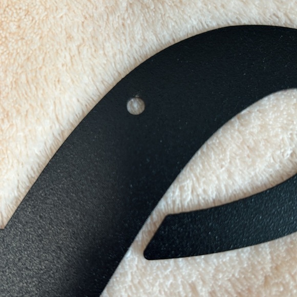 Redline Steel Black Cursive  Metal “Love” Wall Decor Sign - Picture 4 of 5